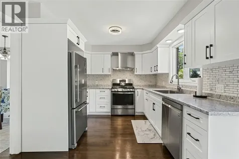 2636 Stoneridge Court Sarnia ON N0N 1C0