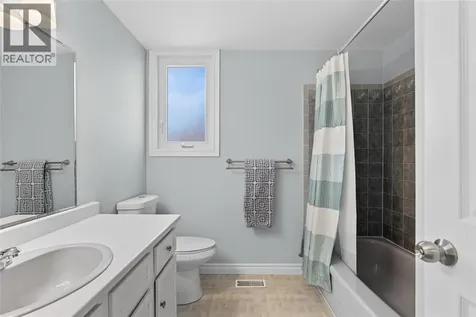 2636 Stoneridge Court Sarnia ON N0N 1C0