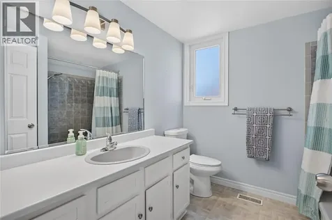 2636 Stoneridge Court Sarnia ON N0N 1C0