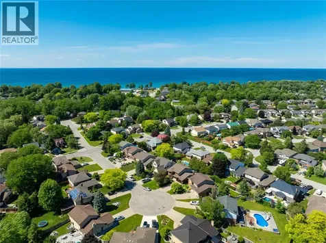2636 Stoneridge Court Sarnia ON N0N 1C0