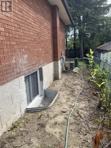37 Rutherford Drive East Kitchener ON N2A 1P8