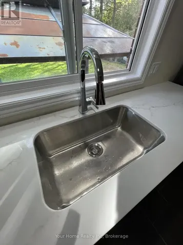37 Rutherford Drive East Kitchener ON N2A 1P8