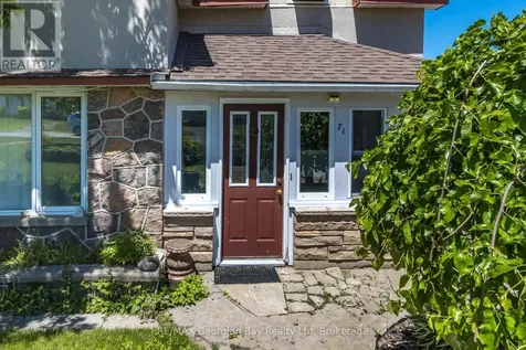 71 Poyntz Street Penetanguishene ON L9M 1N6