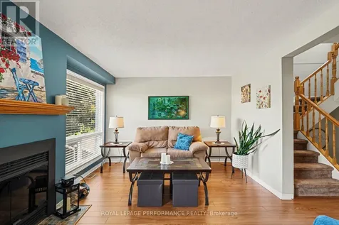 6145 Oak Meadows Drive Ottawa ON K1C 7G7