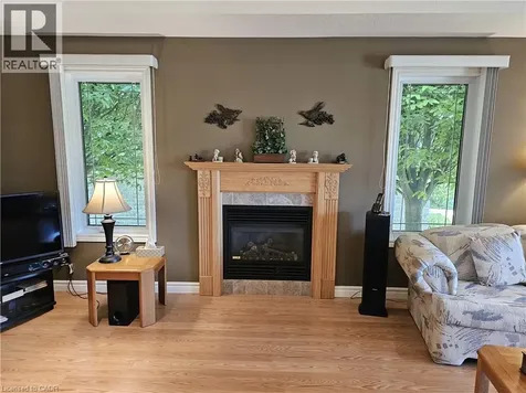 39 Ross Avenue North Simcoe ON N3Y 0B2