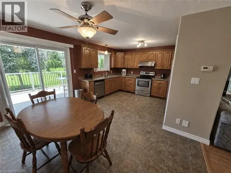 39 Ross Avenue North Simcoe ON N3Y 0B2