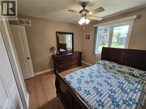 39 Ross Avenue North Simcoe ON N3Y 0B2