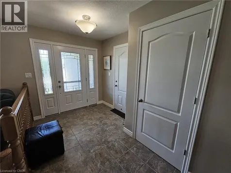 39 Ross Avenue North Simcoe ON N3Y 0B2