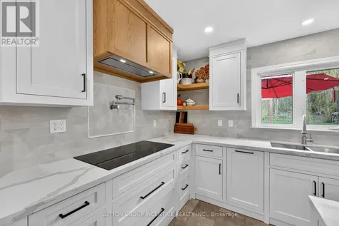 10 Springhome Road Oro-medonte ON L0L 1T0