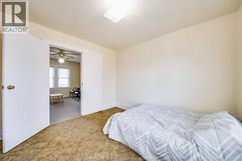 324 Parent Avenue Windsor ON N9A 2B8
