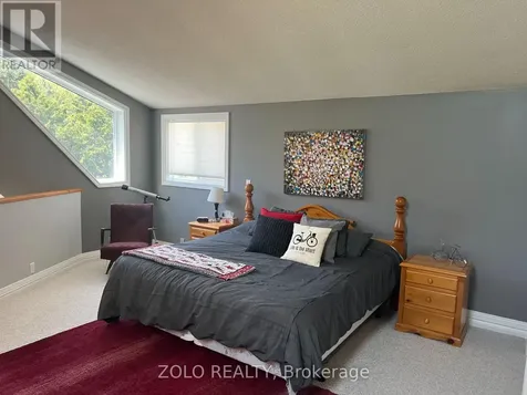 112 Carmichael Crescent Blue Mountains ON L9Y 0R3