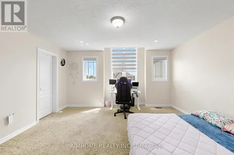 205 Huck Crescent Kitchener ON N2N 0A3