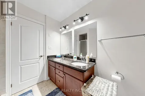 205 Huck Crescent Kitchener ON N2N 0A3