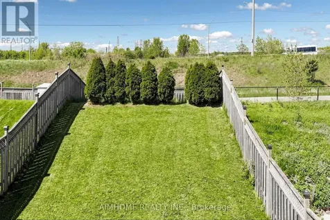 205 Huck Crescent Kitchener ON N2N 0A3