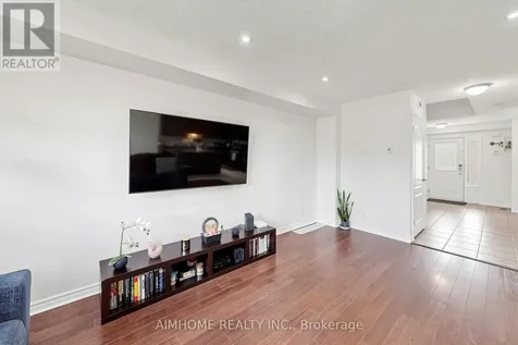 205 Huck Crescent Kitchener ON N2N 0A3