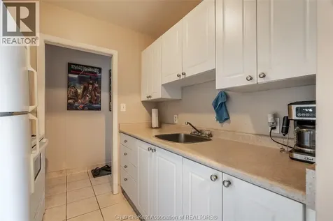 122 Riverview Drive Chatham ON N7M 1A5
