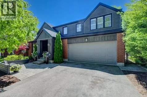 387 Stillmeadow Circle Waterloo ON N2L 5M1