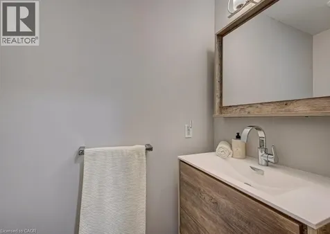 387 Stillmeadow Circle Waterloo ON N2L 5M1