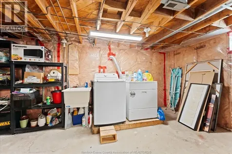 3078 Rockwell Boulevard Windsor ON N9E 2A5