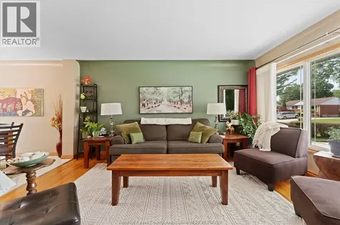 3078 Rockwell Boulevard Windsor ON N9E 2A5