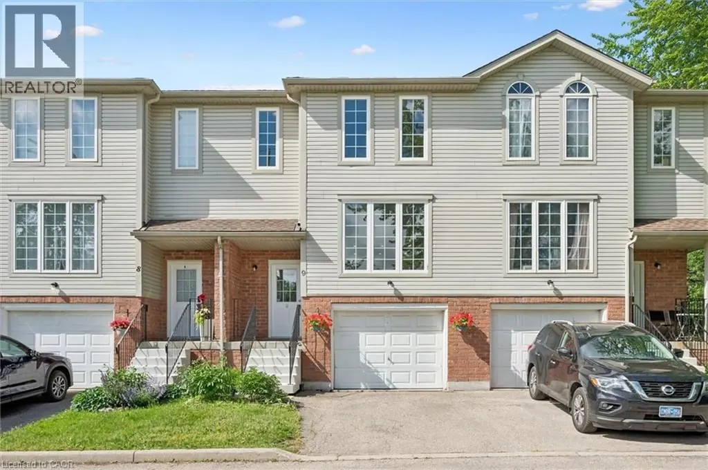 600 White Elm Boulevard Waterloo ON N2V 2V2