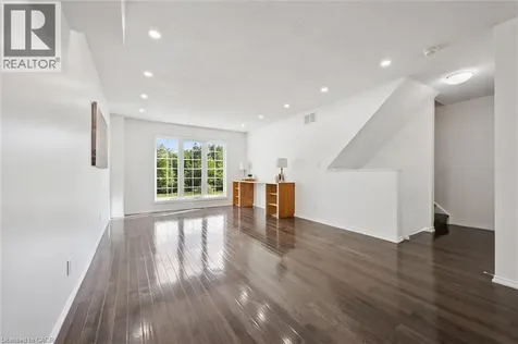 600 White Elm Boulevard Waterloo ON N2V 2V2