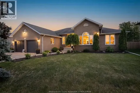 12339 Funaro Crescent Tecumseh ON N9K 1B2