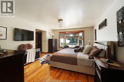 12339 Funaro Crescent Tecumseh ON N9K 1B2
