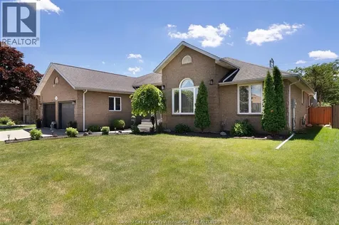 12339 Funaro Crescent Tecumseh ON N9K 1B2