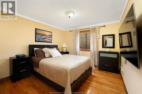12339 Funaro Crescent Tecumseh ON N9K 1B2