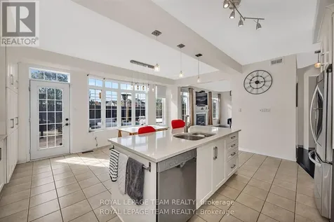 200 Kinloch Court Ottawa ON K2J 5S9