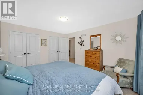 200 Kinloch Court Ottawa ON K2J 5S9