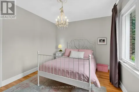 90 Southern Drive Ottawa ON K1S 0P6