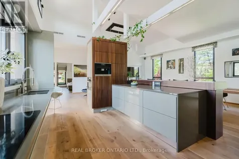 5879 Leitrim Road Ottawa ON K0A 1K0