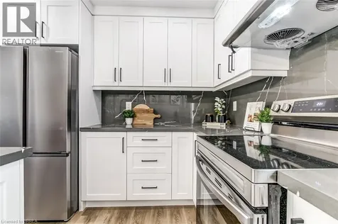 22 Kensington Avenue Brantford ON N3R 3N7