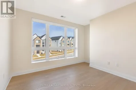 1975 Fountain Grass Drive London South (south B) ON N6K 0M3