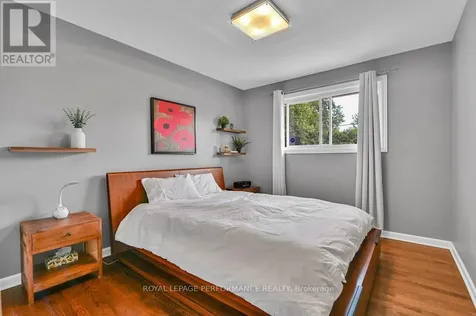 943 Arkell Street Ottawa ON K2B 5R2