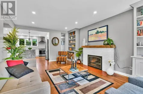 943 Arkell Street Ottawa ON K2B 5R2
