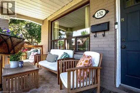 152 London Street South Hamilton ON L8K 2G7