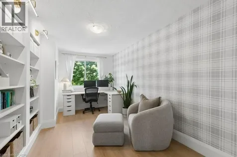 279 Sandowne Drive Waterloo ON N2K 2C1