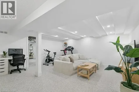 279 Sandowne Drive Waterloo ON N2K 2C1