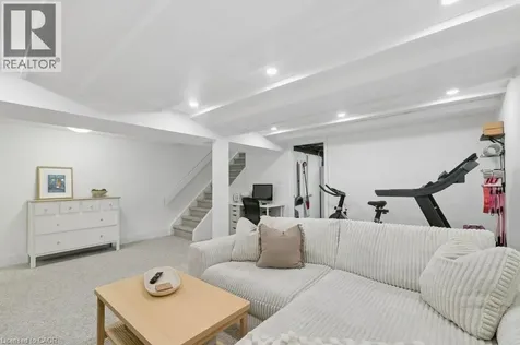 279 Sandowne Drive Waterloo ON N2K 2C1