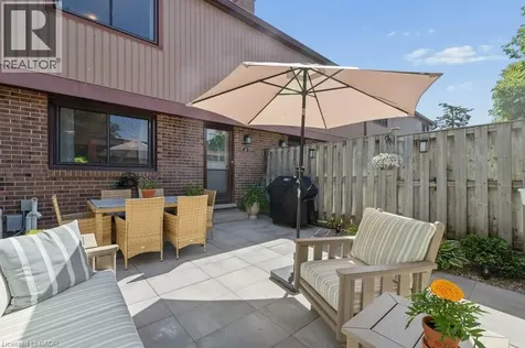 279 Sandowne Drive Waterloo ON N2K 2C1