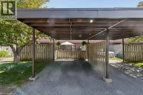279 Sandowne Drive Waterloo ON N2K 2C1