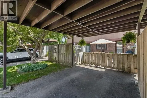 279 Sandowne Drive Waterloo ON N2K 2C1