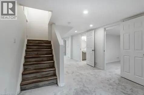 202 Erindale Avenue Hamilton ON L8K 4R7