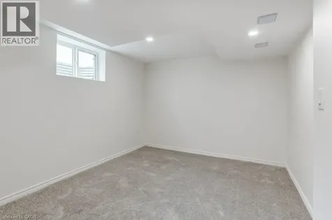 202 Erindale Avenue Hamilton ON L8K 4R7