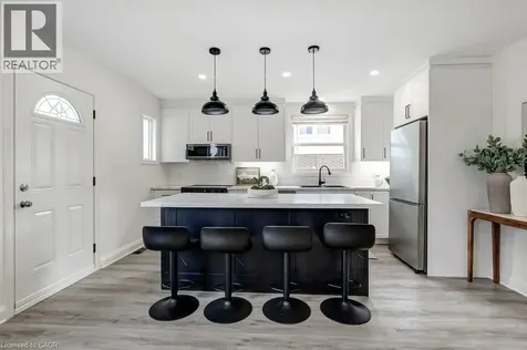 202 Erindale Avenue Hamilton ON L8K 4R7