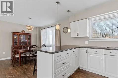 218 Arris Crescent Mitchell ON N0K 1N0