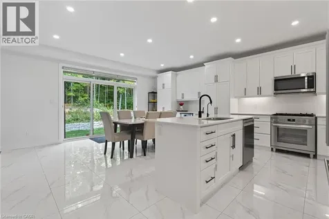 209 Jeffrey Place Kitchener ON N2C 0C2
